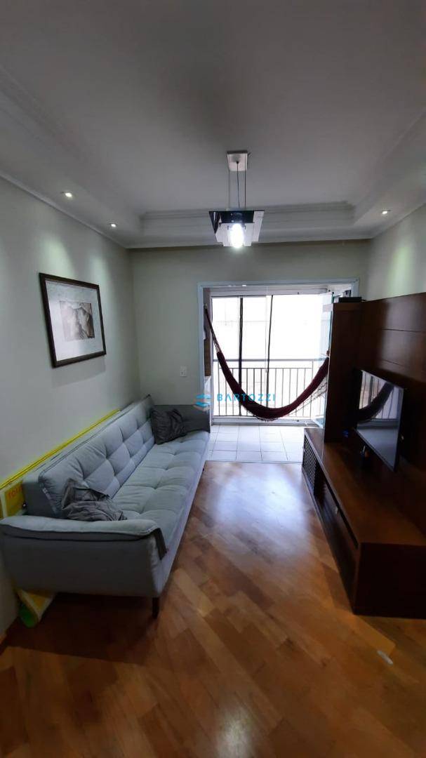 Apartamento à venda com 2 quartos, 65m² - Foto 7