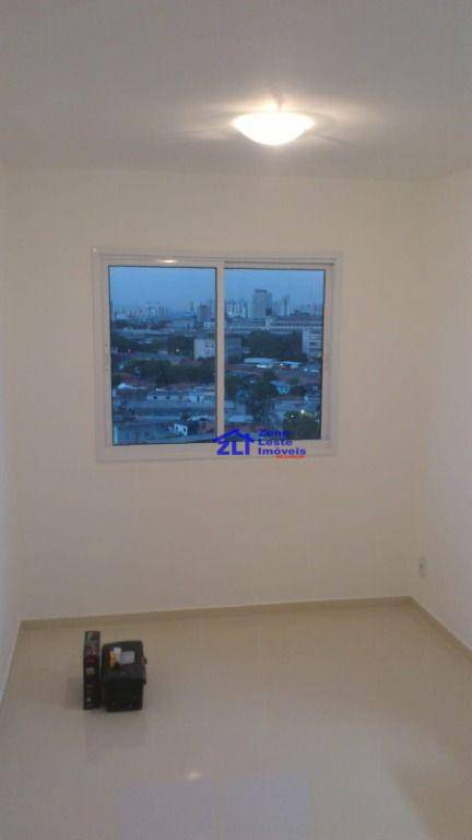 Apartamento à venda com 1 quarto, 35m² - Foto 2