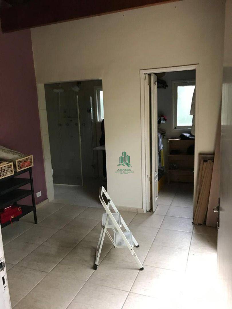 Casa à venda com 2 quartos, 180m² - Foto 10