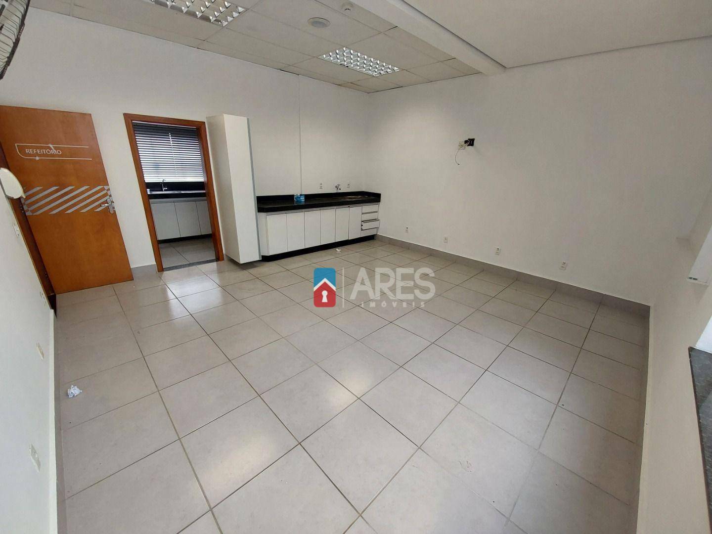 Loja-Salão para alugar, 1696m² - Foto 31