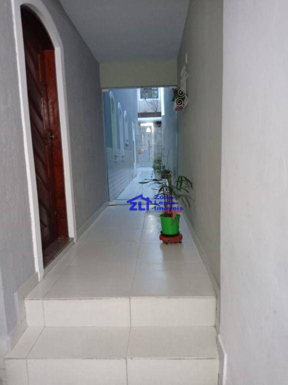 Sobrado à venda com 3 quartos, 129m² - Foto 8