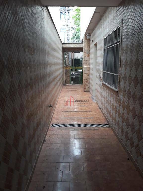 Sobrado à venda e aluguel com 7 quartos, 354m² - Foto 32