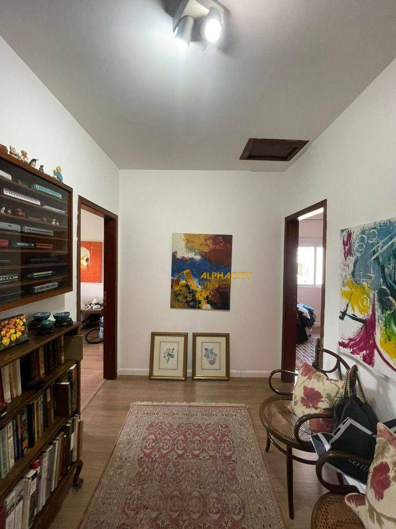 Casa de Condomínio à venda com 4 quartos, 381m² - Foto 13