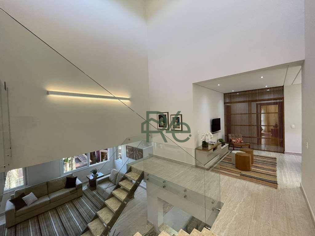 Casa de Condomínio à venda com 4 quartos, 244m² - Foto 14