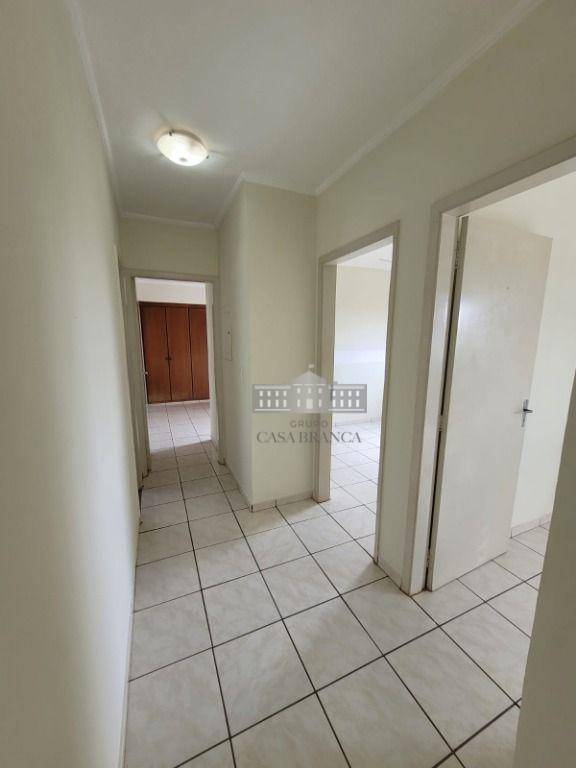 Apartamento para alugar com 3 quartos, 85m² - Foto 10