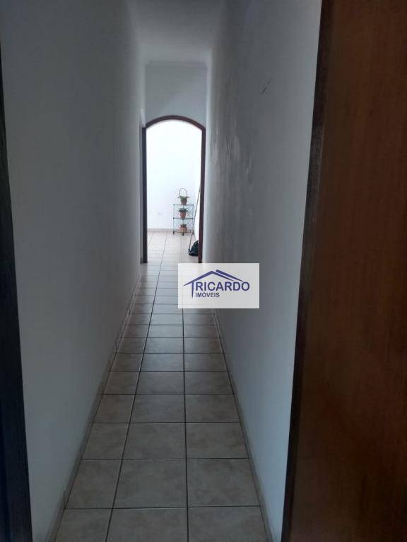 Sobrado à venda com 3 quartos, 140m² - Foto 11