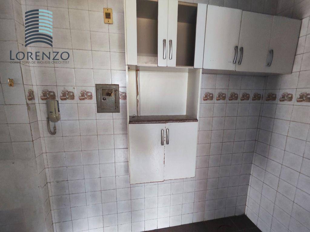 Apartamento à venda com 3 quartos, 70m² - Foto 19