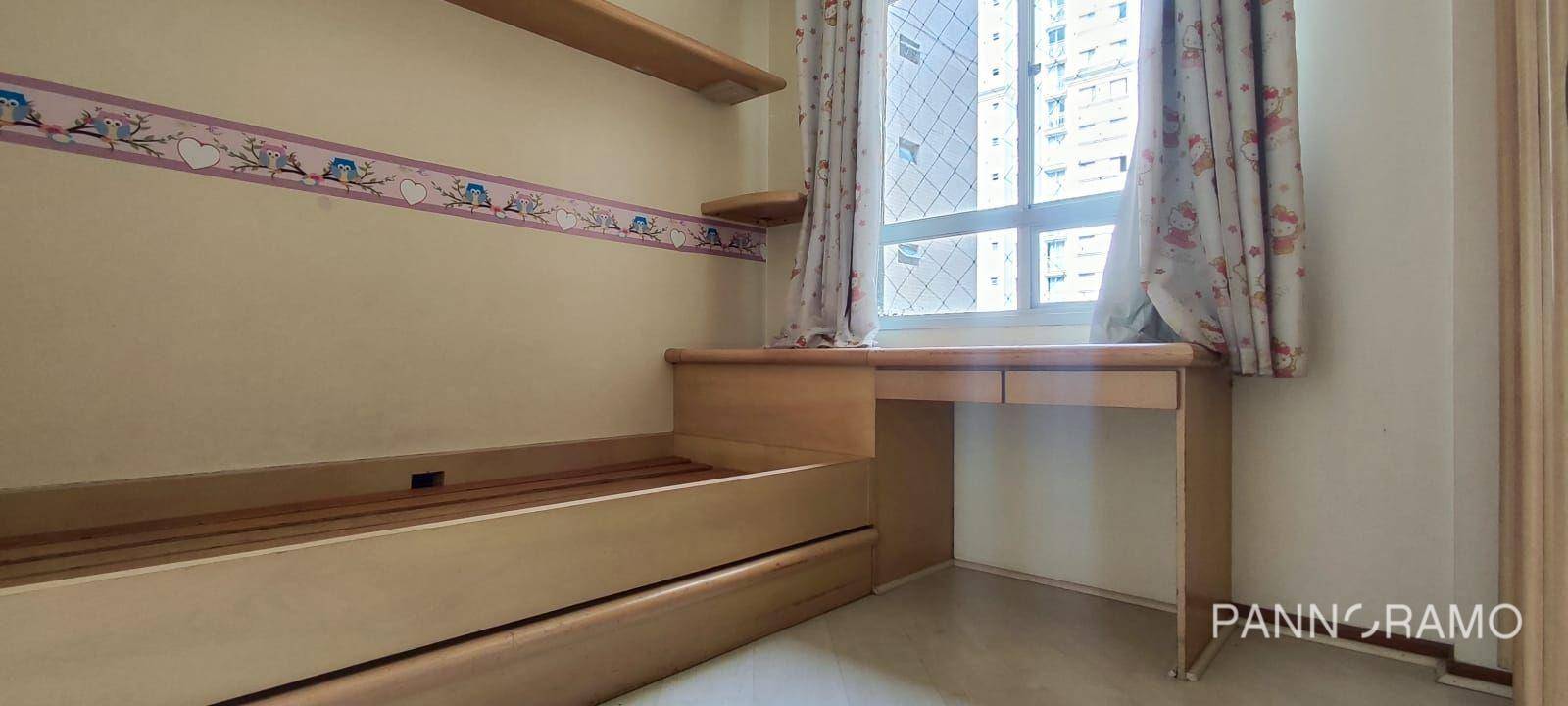 Apartamento para alugar com 3 quartos, 99m² - Foto 7