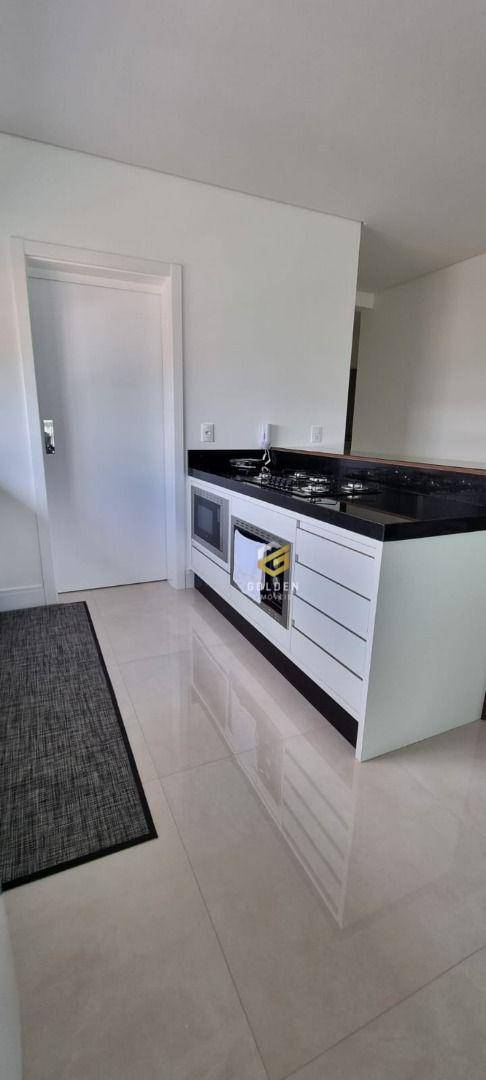 Apartamento à venda com 3 quartos, 111m² - Foto 5