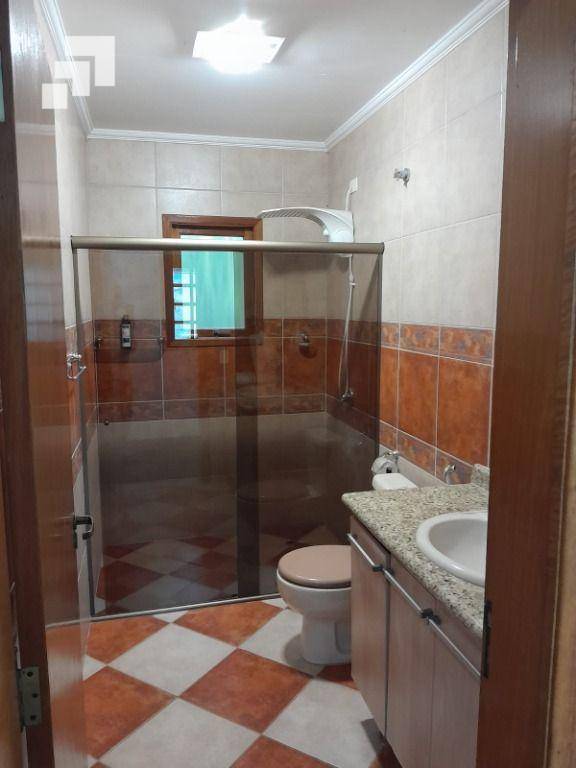 Casa de Condomínio à venda com 4 quartos, 305m² - Foto 16