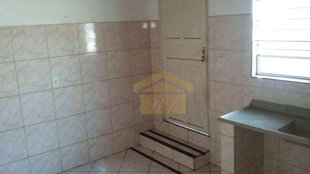 Casa à venda com 1 quarto, 150m² - Foto 5