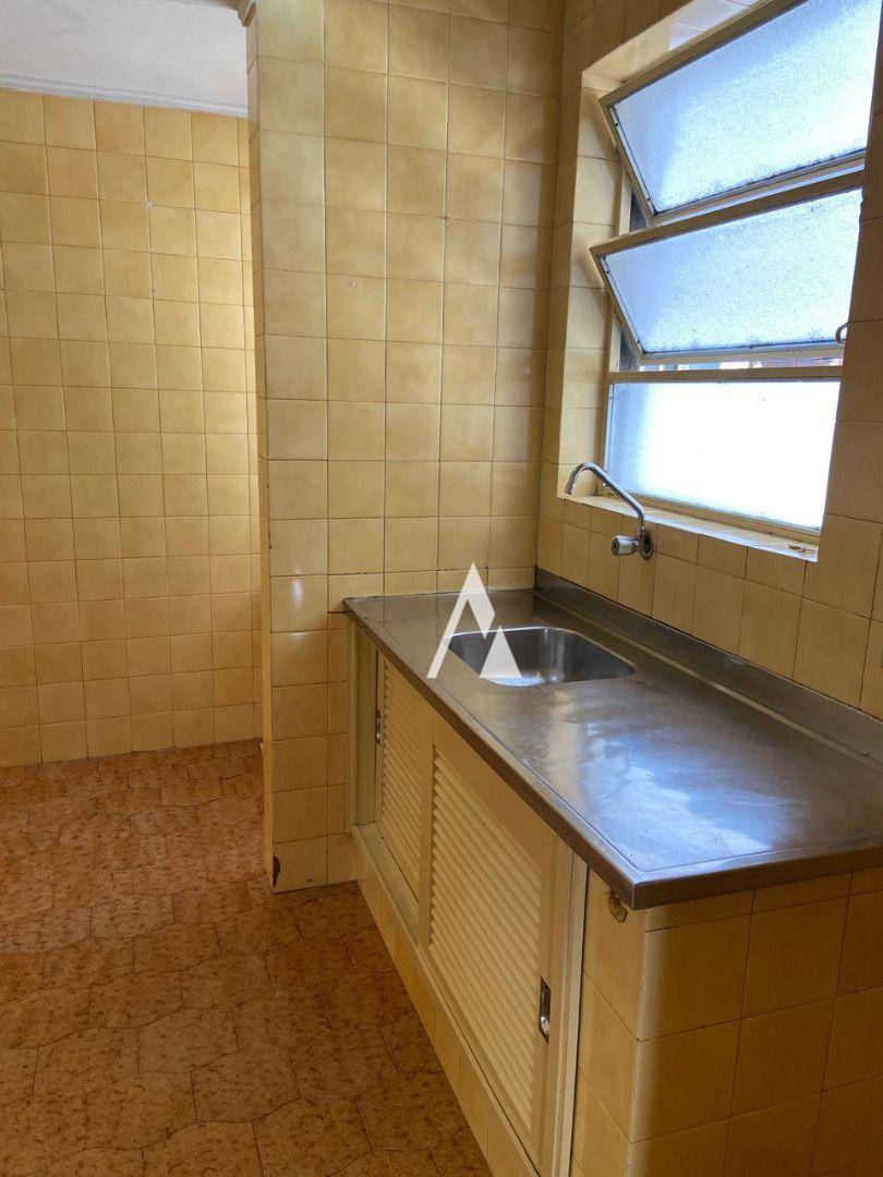 Apartamento à venda com 2 quartos, 55m² - Foto 11