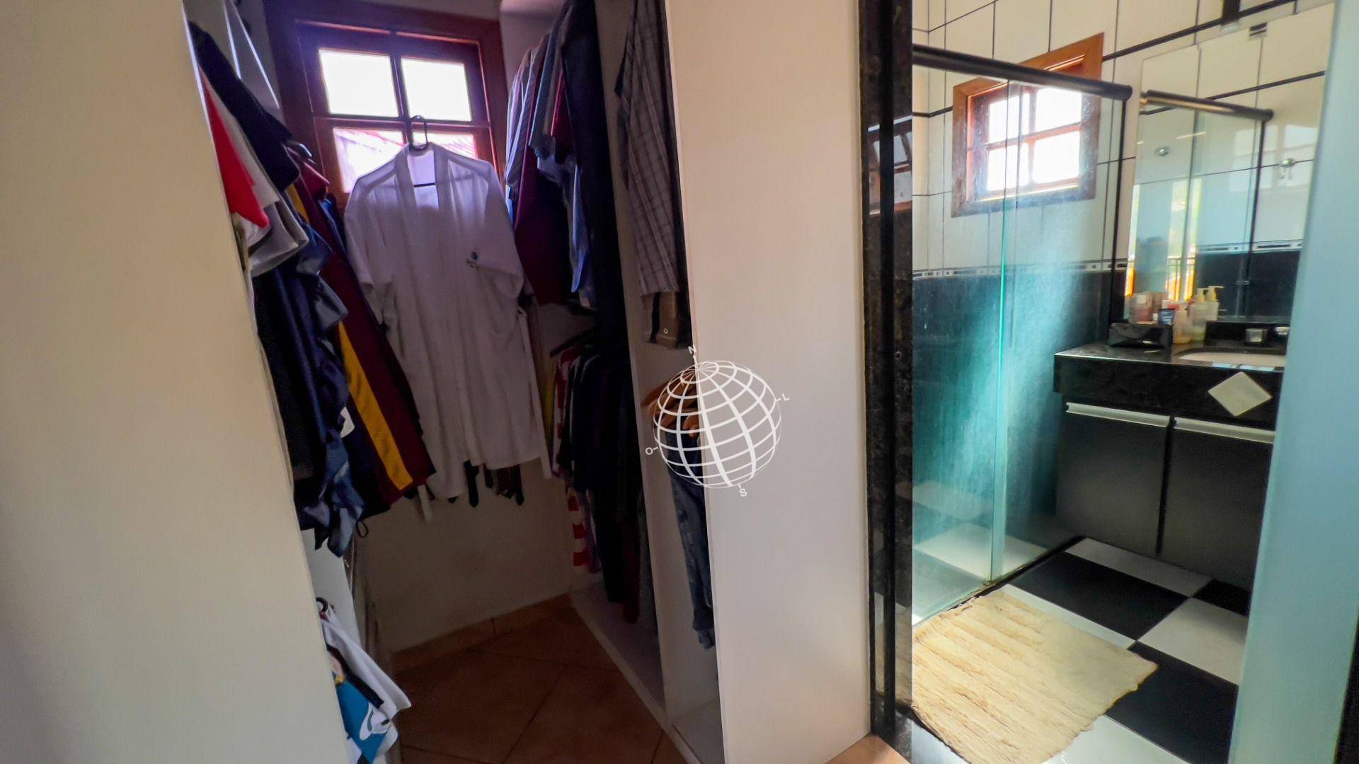 Casa à venda com 3 quartos, 246m² - Foto 40