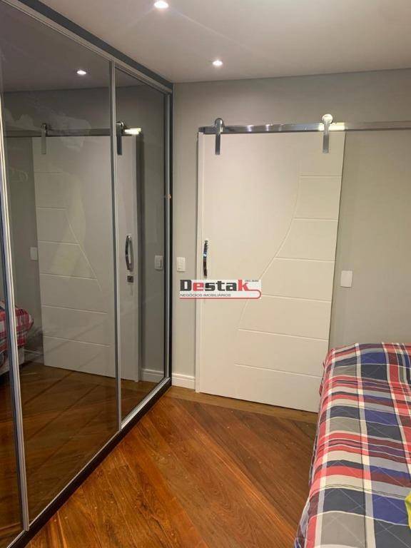 Apartamento à venda com 3 quartos, 110m² - Foto 23