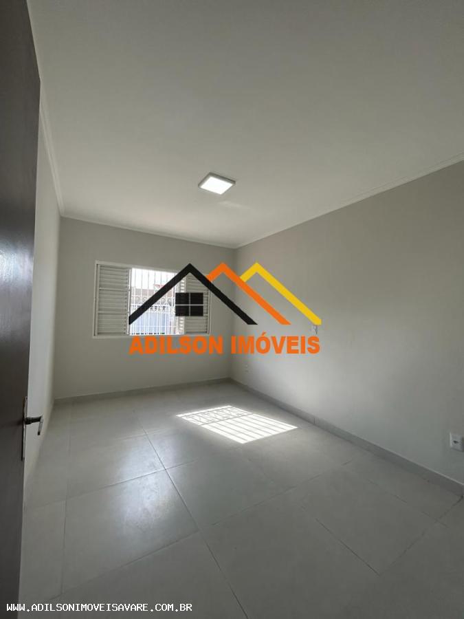 Casa à venda com 3 quartos, 116m² - Foto 4