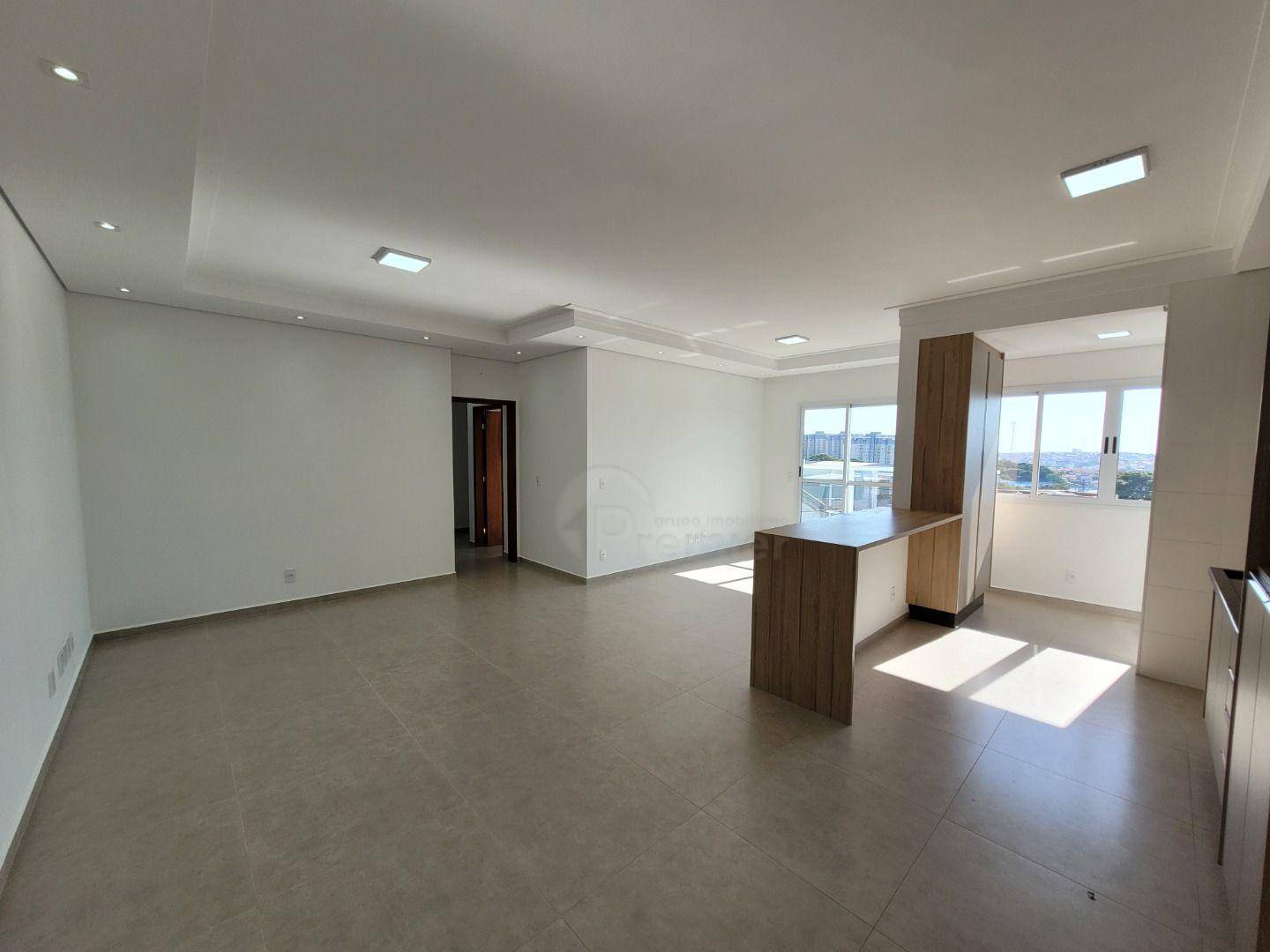 Apartamento à venda e aluguel com 3 quartos, 92m² - Foto 2