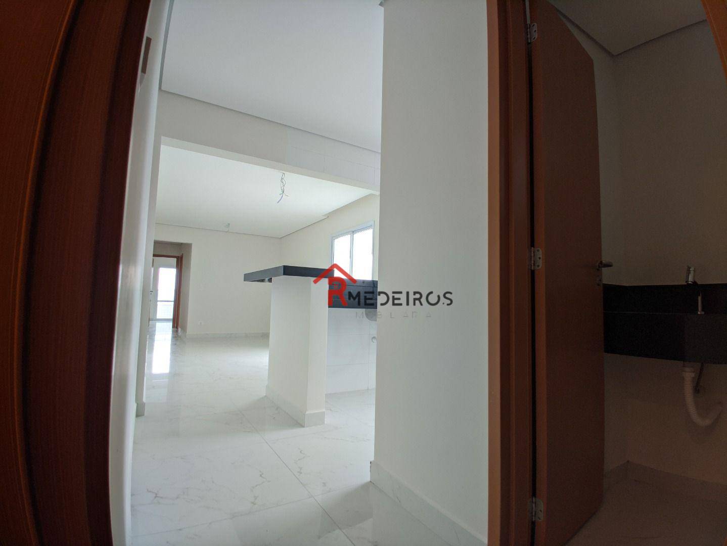 Apartamento à venda com 2 quartos, 85m² - Foto 6