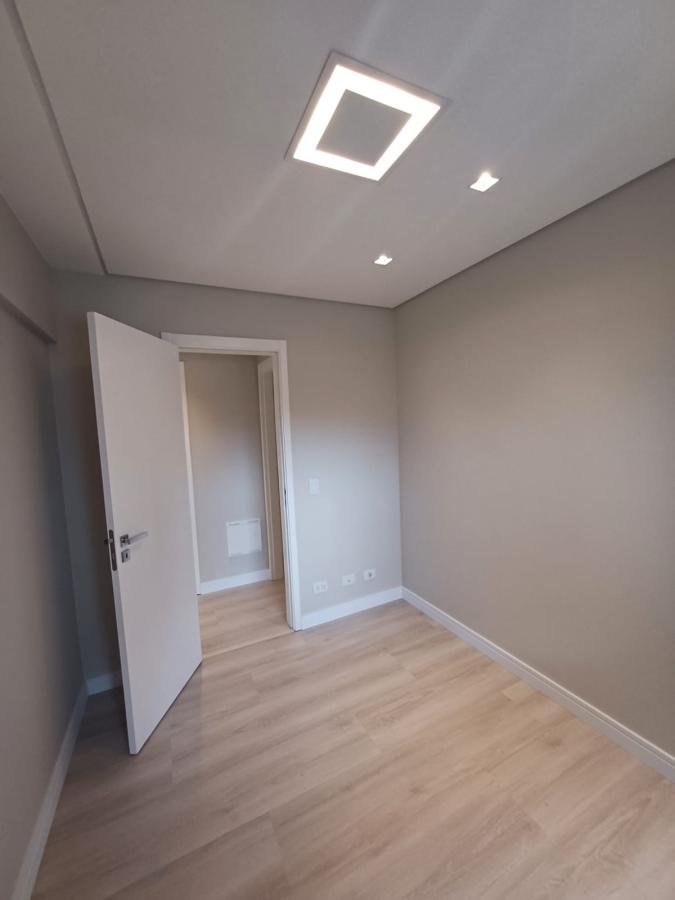 Apartamento à venda com 2 quartos, 62m² - Foto 35