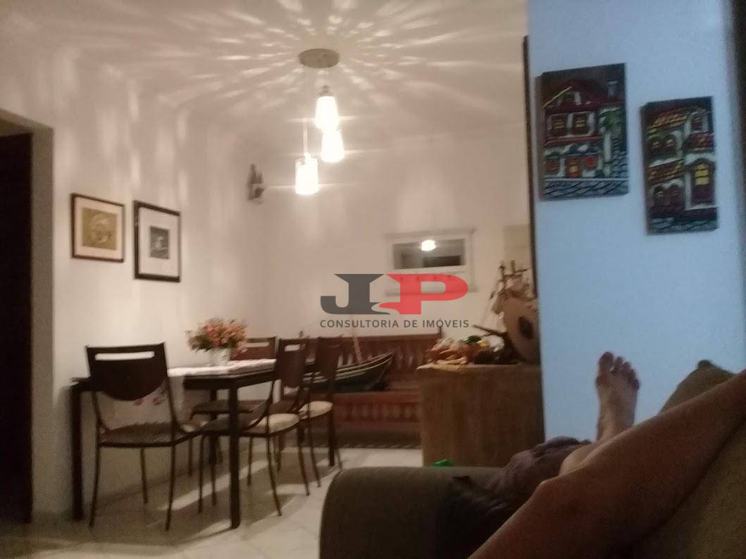 Apartamento à venda com 3 quartos, 87m² - Foto 2