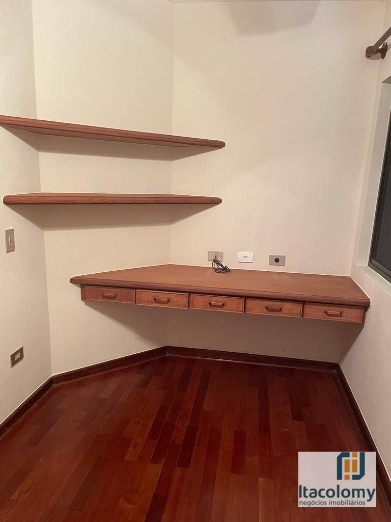 Casa de Condomínio à venda com 4 quartos, 440m² - Foto 15