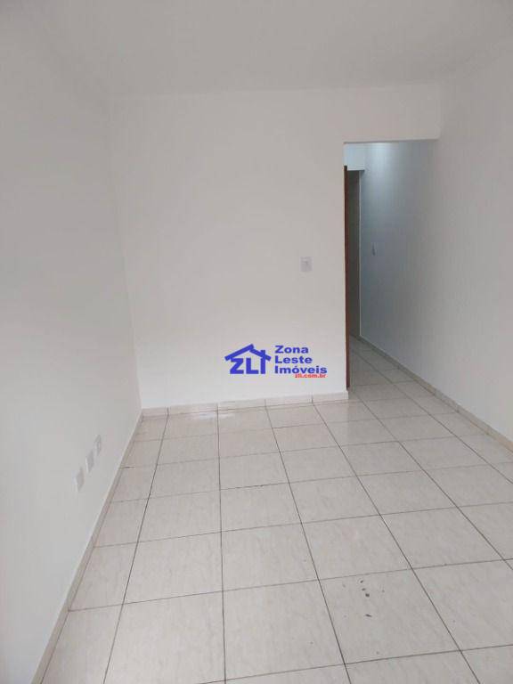 Sobrado para alugar com 2 quartos, 70m² - Foto 3