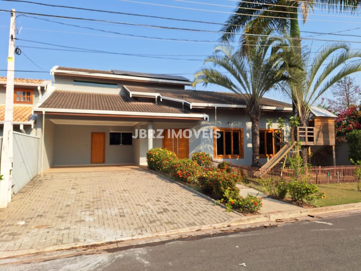 Casa de Condomínio à venda com 4 quartos, 291m² - Foto 1