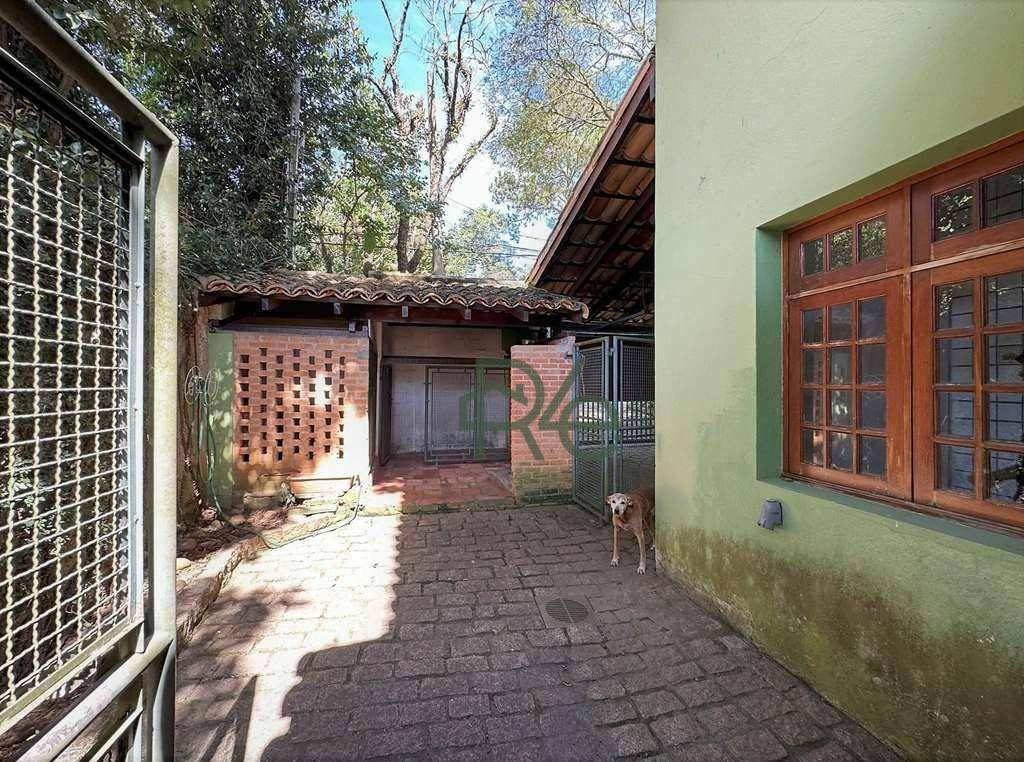 Casa de Condomínio à venda com 5 quartos, 414m² - Foto 60