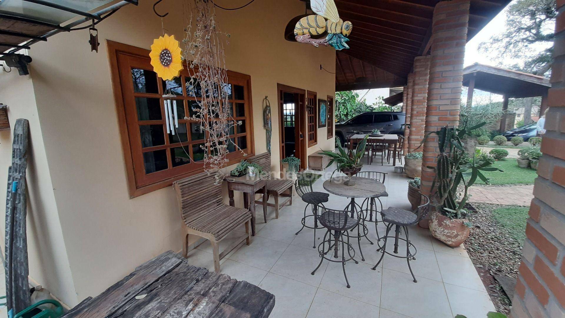 Casa de Condomínio à venda com 4 quartos, 378m² - Foto 18