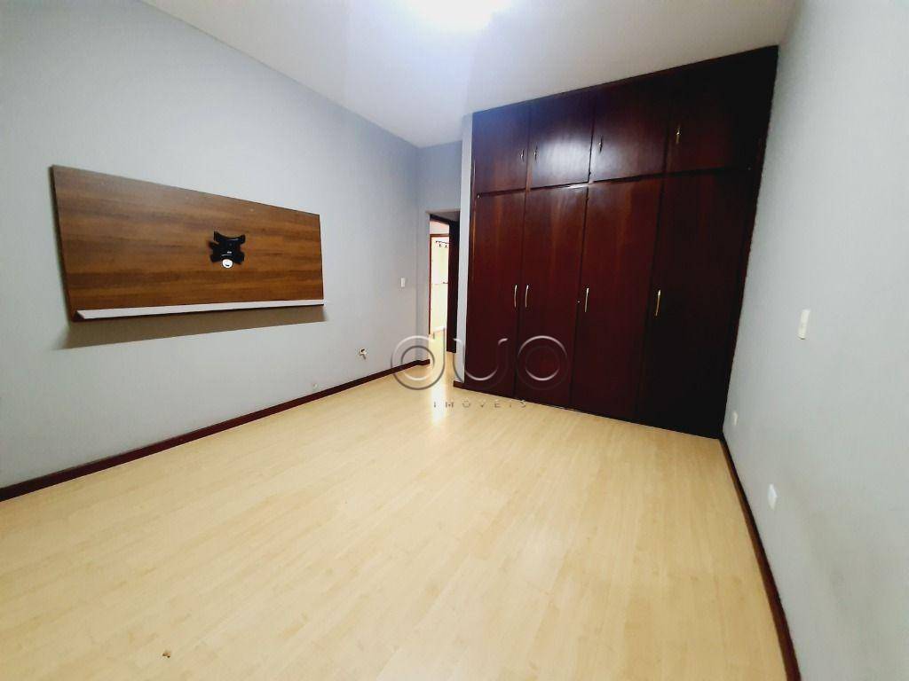 Casa à venda com 3 quartos, 356m² - Foto 33