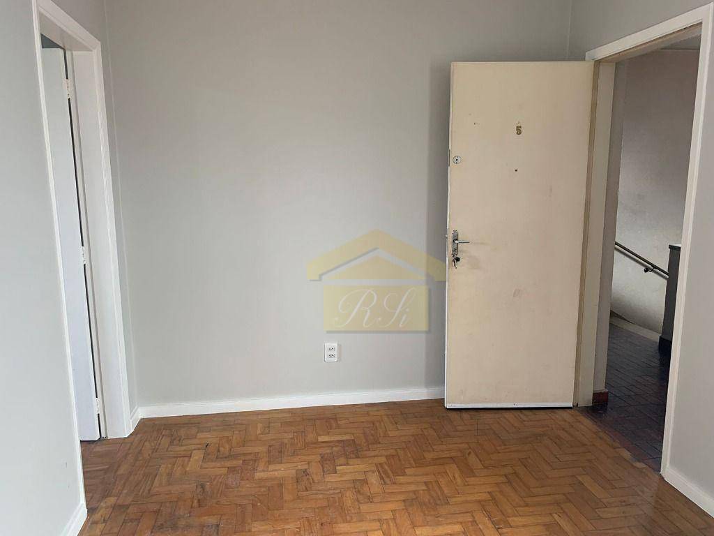 Apartamento à venda com 1 quarto, 34m² - Foto 4