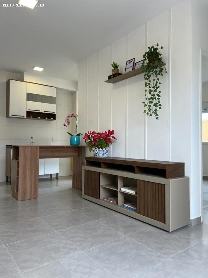 Apartamento à venda com 2 quartos, 73m² - Foto 11