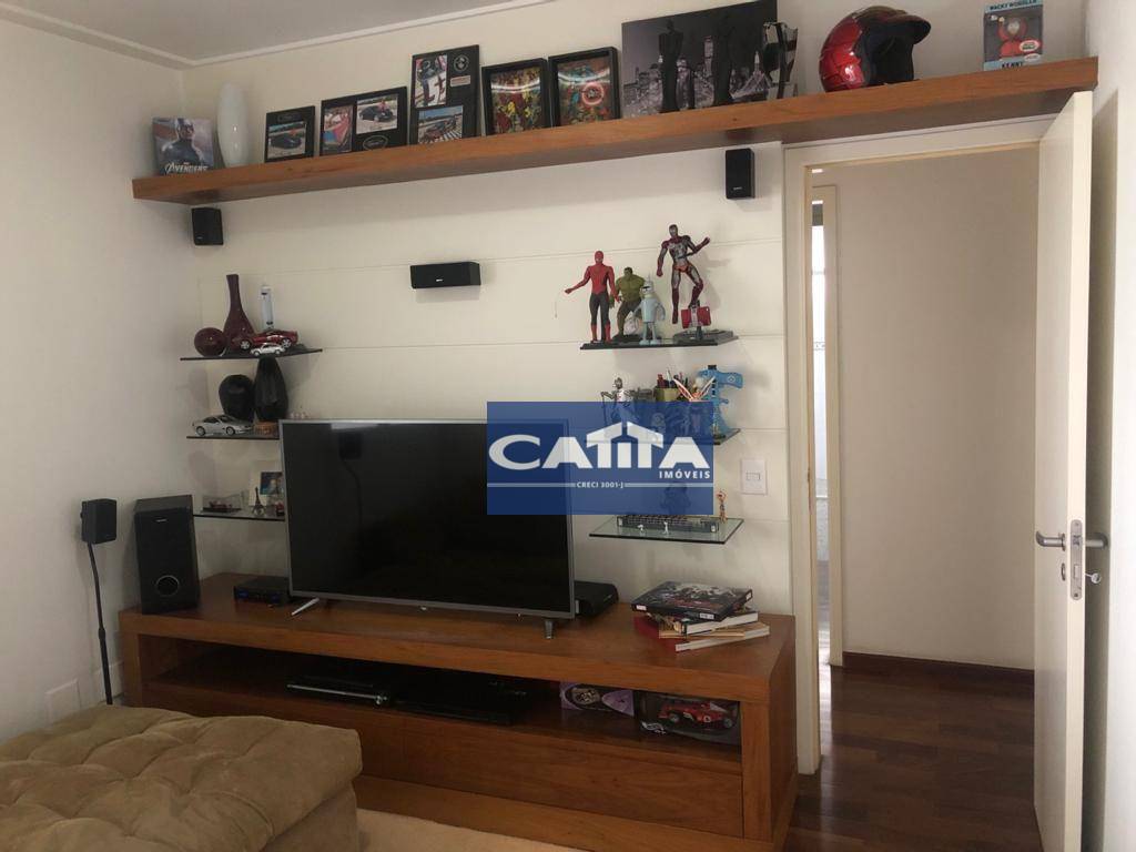 Apartamento à venda com 3 quartos, 224m² - Foto 10