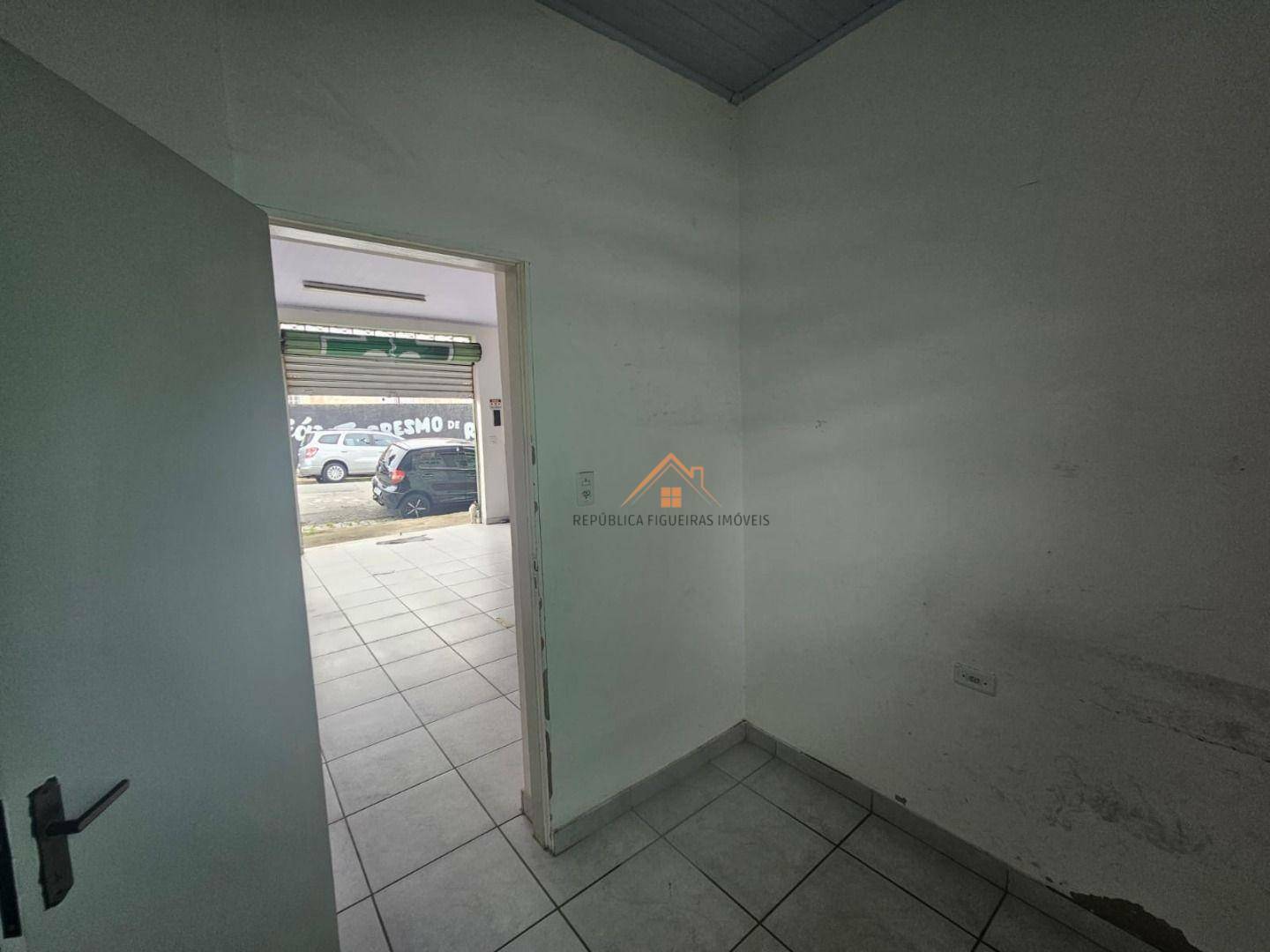 Loja-Salão para alugar, 60m² - Foto 3