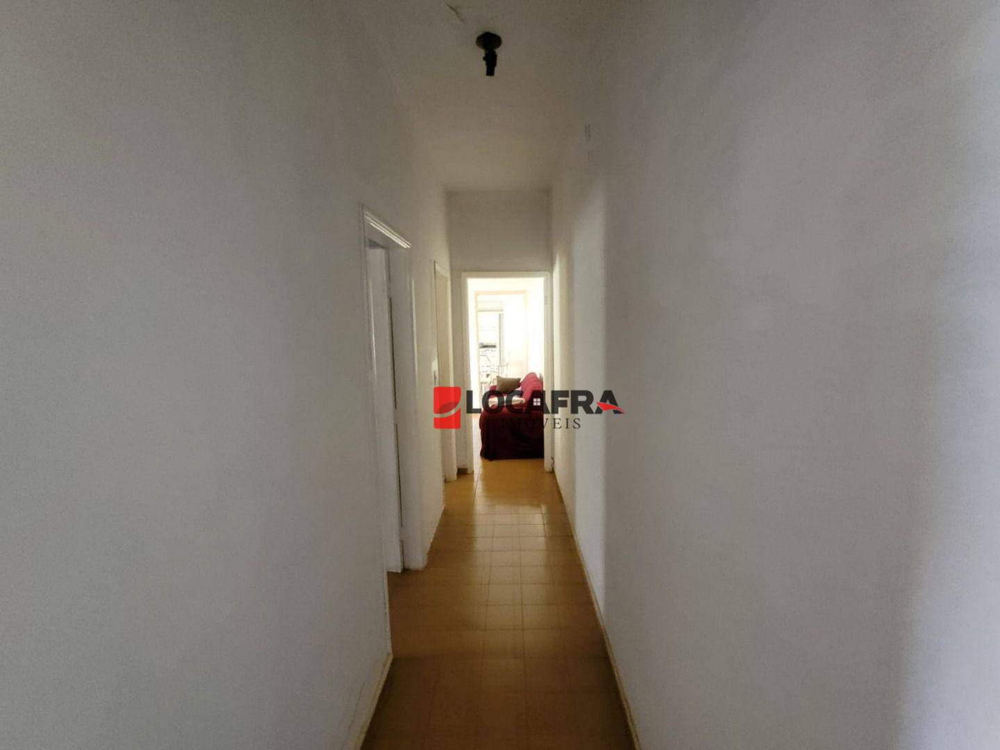 Casa à venda com 5 quartos, 159m² - Foto 18