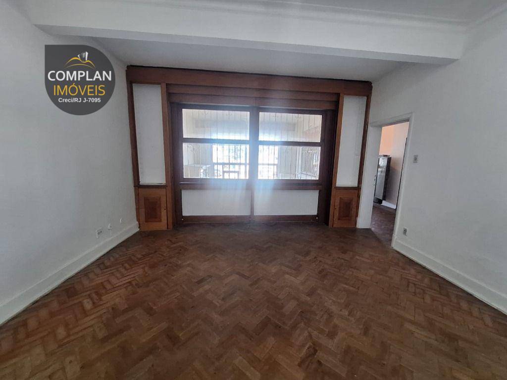 Apartamento à venda com 3 quartos, 188m² - Foto 6