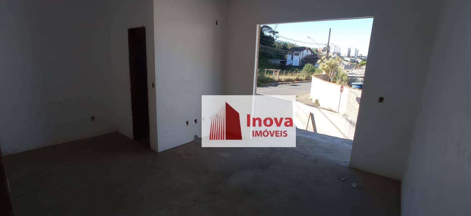 Casa à venda com 3 quartos, 140m² - Foto 14