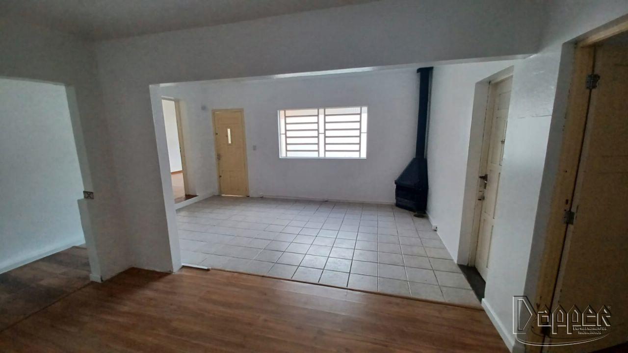 Casa à venda com 4 quartos, 216m² - Foto 7