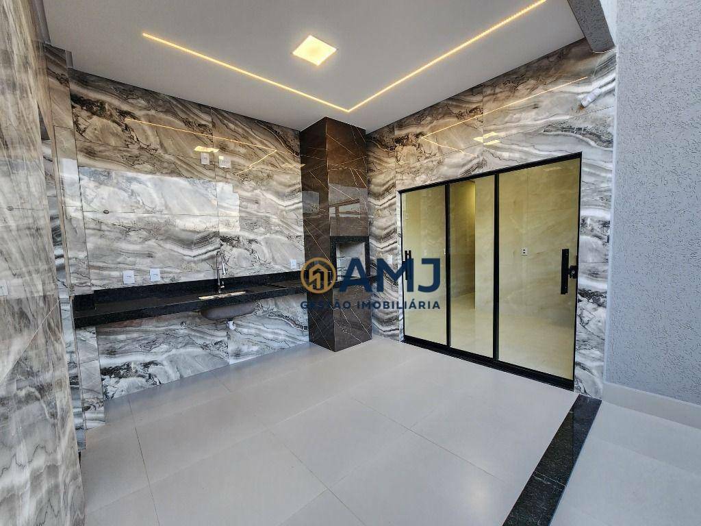 Casa à venda com 3 quartos, 121m² - Foto 12