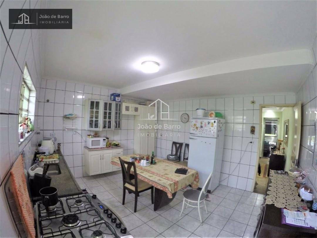 Sobrado à venda com 3 quartos, 140m² - Foto 1