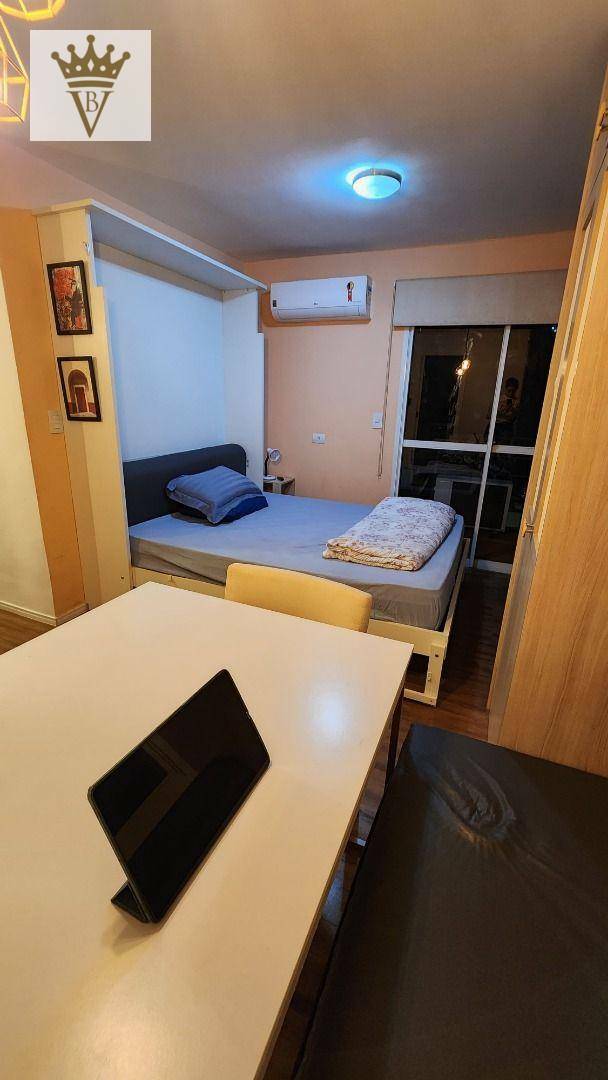 Apartamento à venda com 1 quarto, 35m² - Foto 18