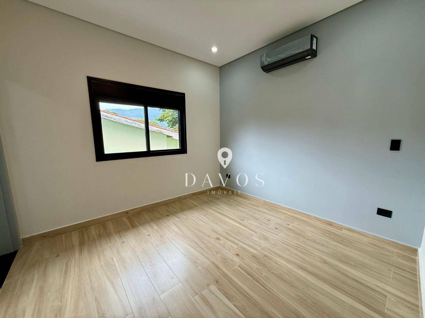 Sobrado à venda com 3 quartos, 208M2 - Foto 12