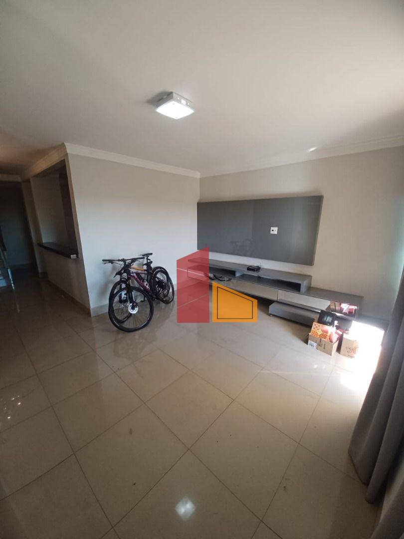 Apartamento à venda com 4 quartos, 236m² - Foto 43