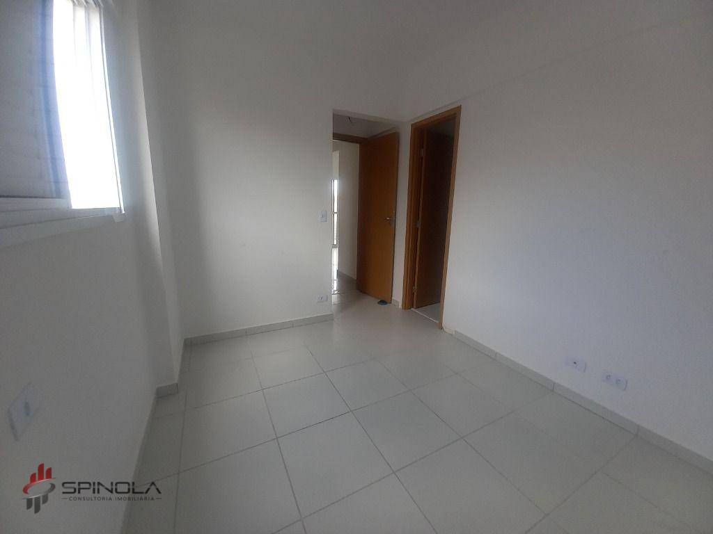 Apartamento à venda com 2 quartos, 68m² - Foto 30