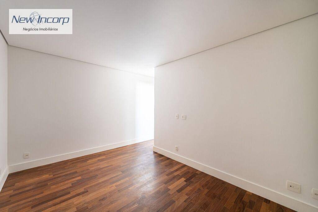 Apartamento à venda com 5 quartos, 225m² - Foto 16