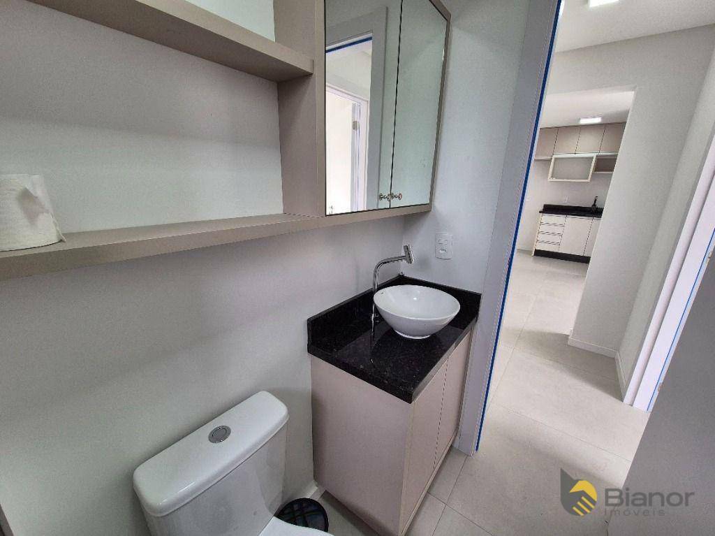 Apartamento para alugar com 2 quartos, 56m² - Foto 13