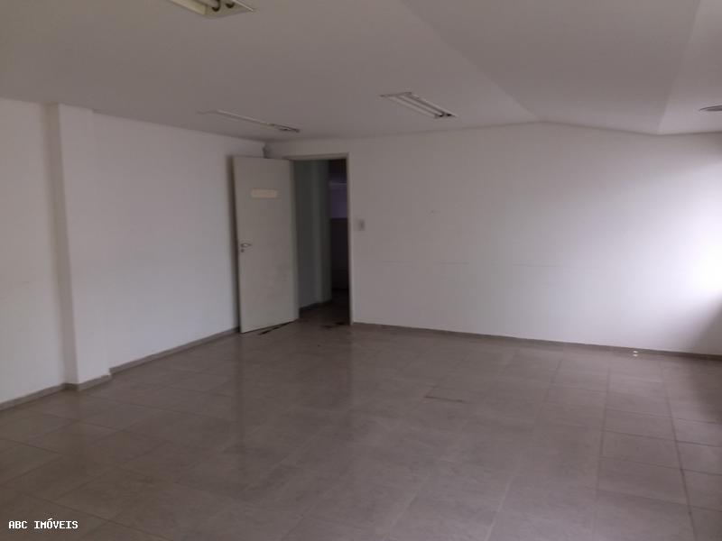 Prédio Inteiro para alugar com 1 quarto, 700m² - Foto 7