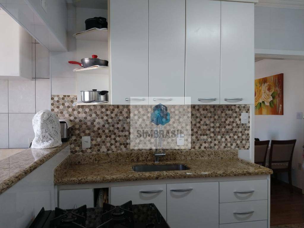 Apartamento à venda com 2 quartos, 99m² - Foto 9