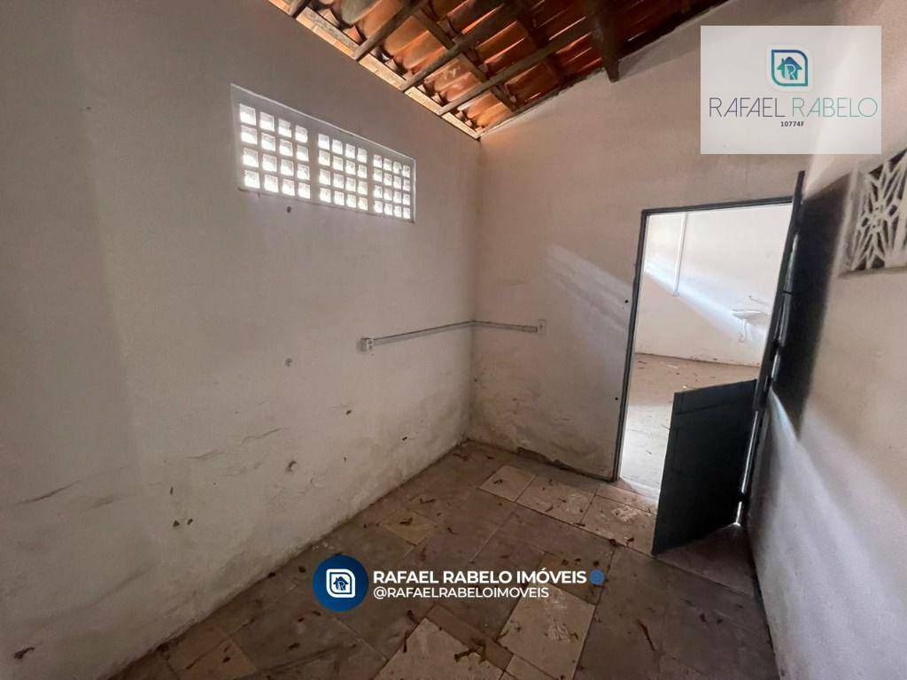 Casa para alugar com 3 quartos, 215m² - Foto 12