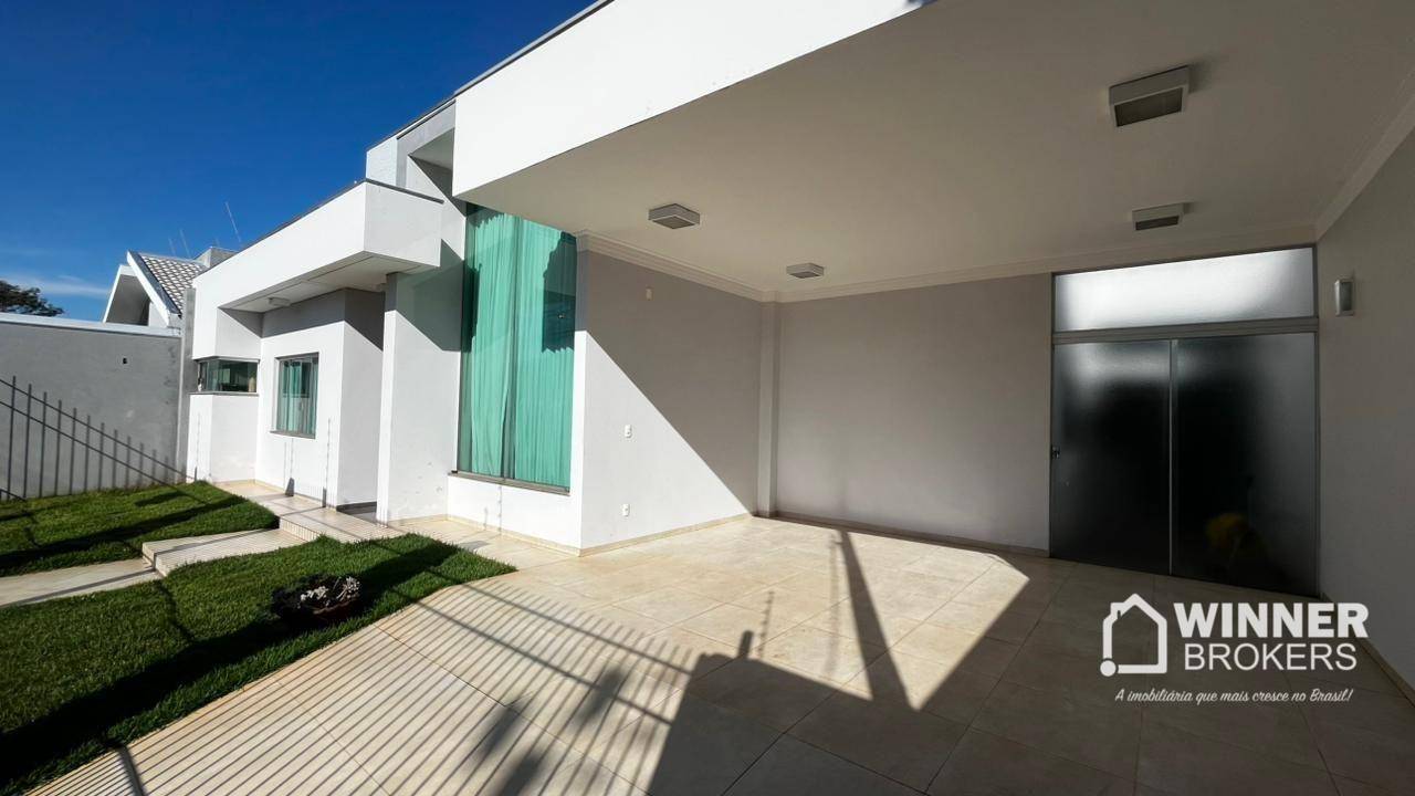 Casa, 3 quartos, 182 m² - Foto 2