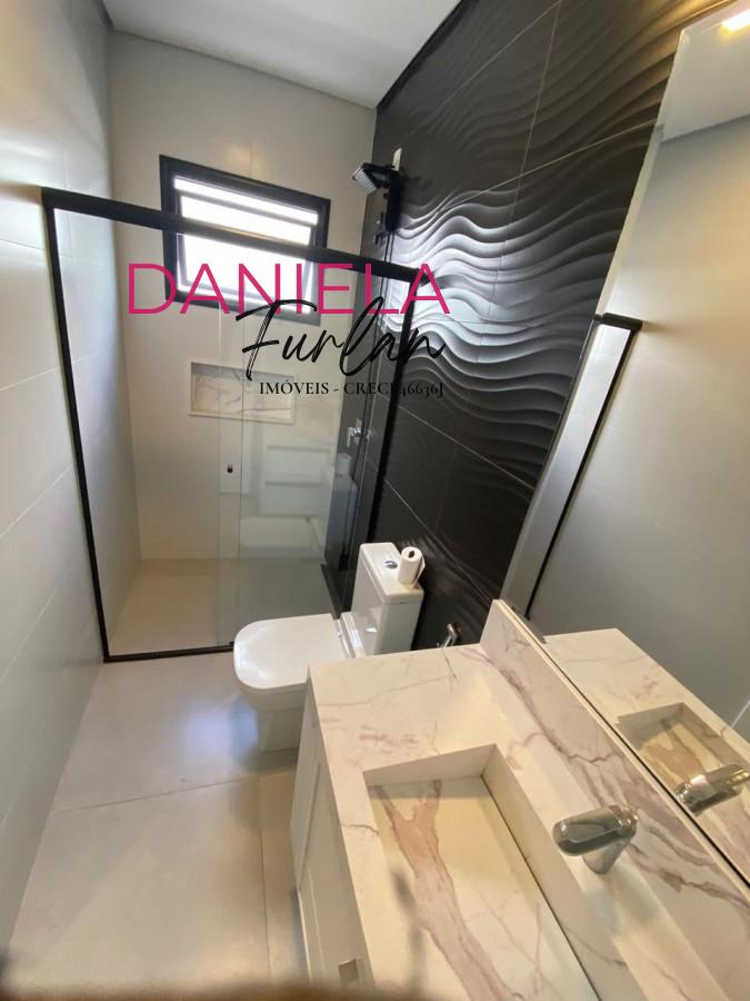 Casa de Condomínio para alugar com 4 quartos, 250m² - Foto 11